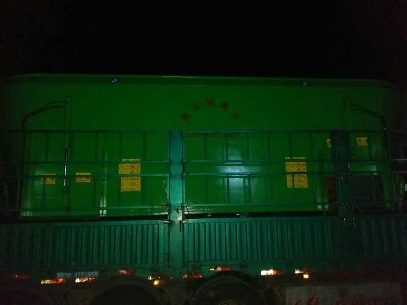 河南某公司購買固定式TMR攪拌機(jī) 河南某公司購買固定式TMR攪拌機(jī)